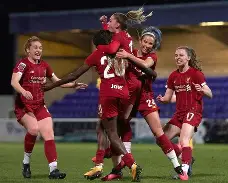 包含利物浦惨遭逆转，主席不满趁机斥责的词条